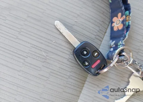 2011 Honda Accord 2.4 Lx-P from USA, damaged, VIN 1HGCP2F43BA133686